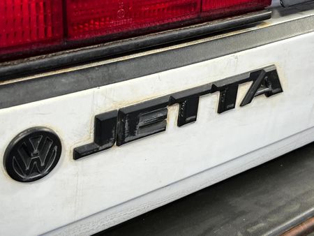 1986-Volkswagen-Jetta-II-18-CLX-Auto_11