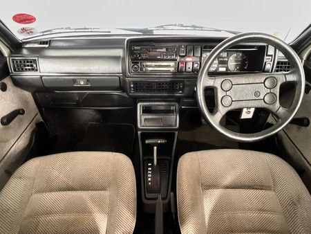 1986-Volkswagen-Jetta-II-18-CLX-Auto_1