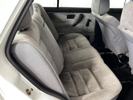 1986-Volkswagen-Jetta-II-18-CLX-Auto_3