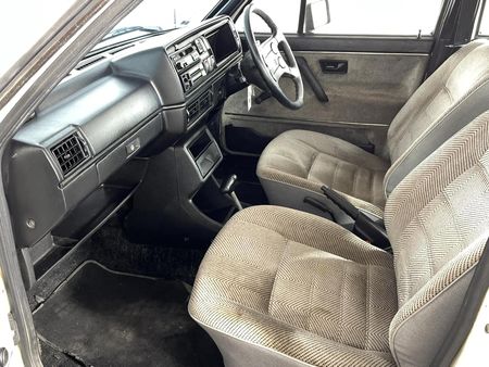 1986-Volkswagen-Jetta-II-18-CLX-Auto_8