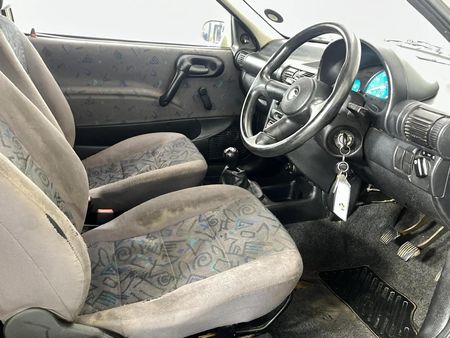 2002-Opel-Corsa-Lite-14i_7