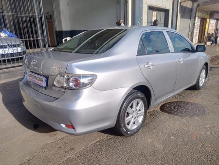 2016-Toyota-Corolla-Quest-16_5