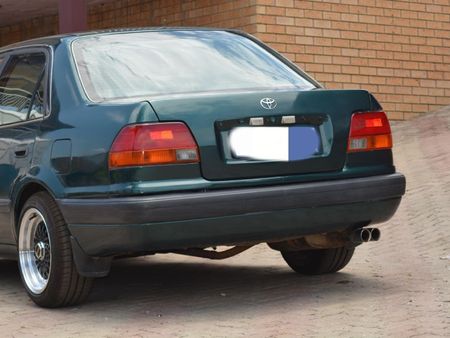 1999-Toyota-Corolla-RXi_3