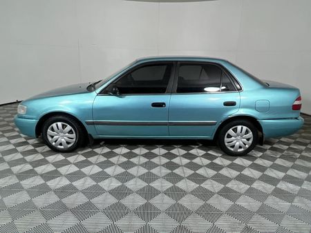 2000-Toyota-Corolla-180i-GLE-Auto_10