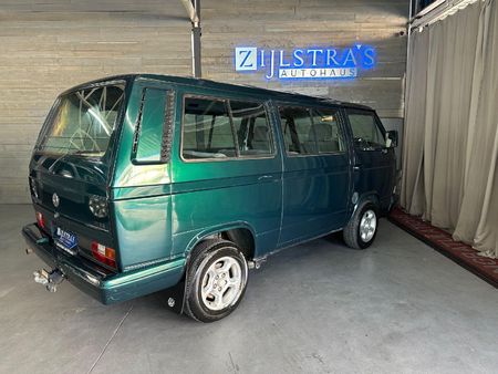 1998-Volkswagen-Caravelle-26i_4
