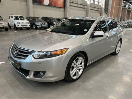 2010-Honda-Accord-Tourer-24-Executive_0