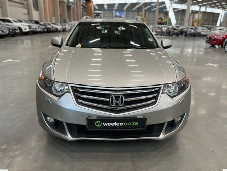 2010-Honda-Accord-Tourer-24-Executive_2