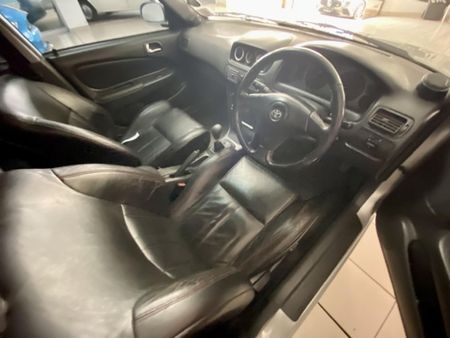 2002-Toyota-Corolla-RXi_5