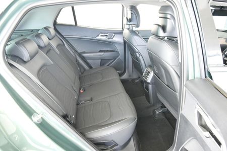 2024-Kia-Sportage-16-T-GDI-GT-Line-Auto_9