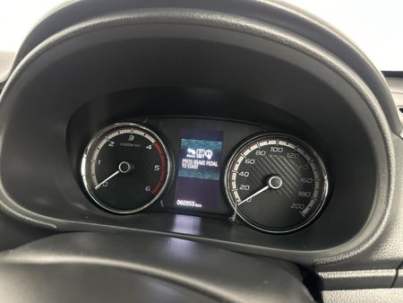 2021-Mitsubishi-Triton-24-Di-Dc-4x4-Auto-Double-Cab_10