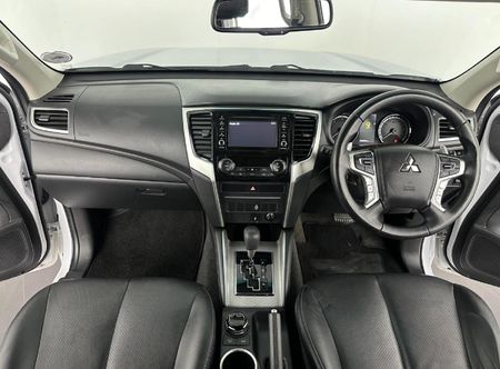 2021-Mitsubishi-Triton-24-Di-Dc-4x4-Auto-Double-Cab_8
