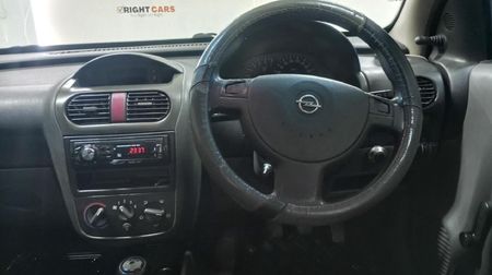 2003-Opel-Corsa-Classic-14-Comfort_10