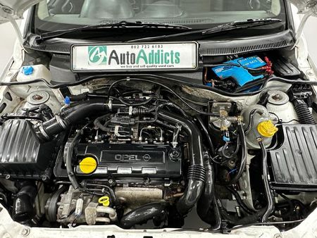 2009-Opel-Corsa-Utility-17-DTi_10