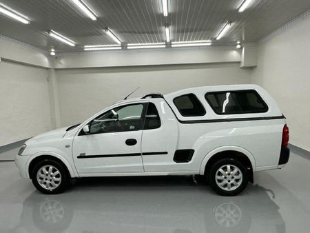 2009-Opel-Corsa-Utility-17-DTi_4