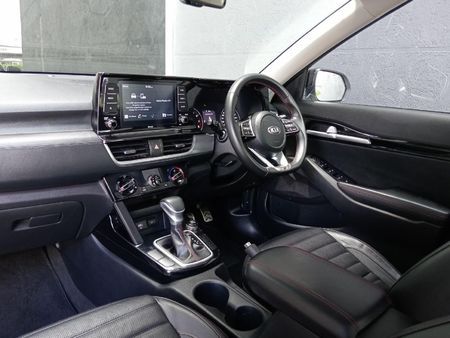 2020-Kia-Seltos-14T-GT-Line-Auto_11