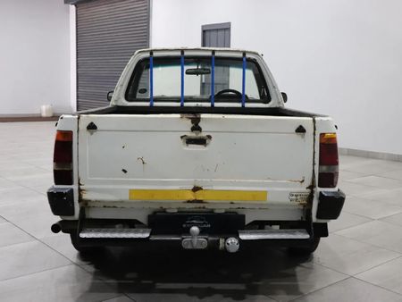 1994-Ford-Bantam-1300_7