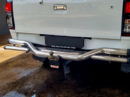 2015-Toyota-Hilux-30-D-4D-Legend-45-Xtra-Cab_6