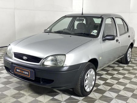 2005-Ford-Ikon-13i-L_0