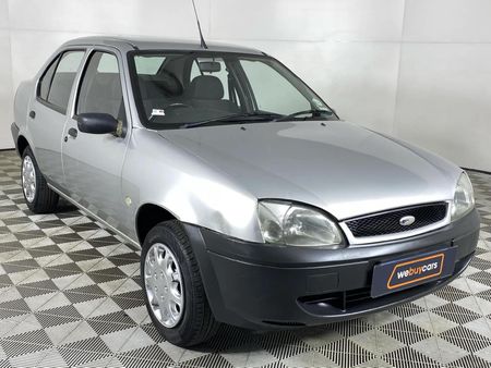 2005-Ford-Ikon-13i-L_13