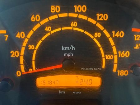 2013-Mercedes-Benz-G-Class-G-300-CDI-Professional_20