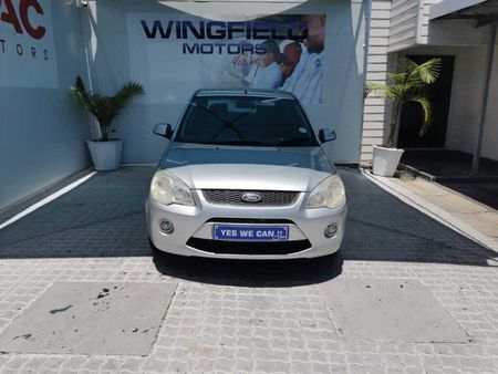 2009-Ford-Ikon-16-Trend_1