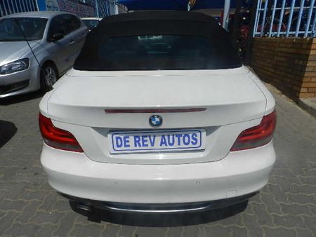 2013-BMW-1-Series-120i-Convertible-M-Sport-Auto_3