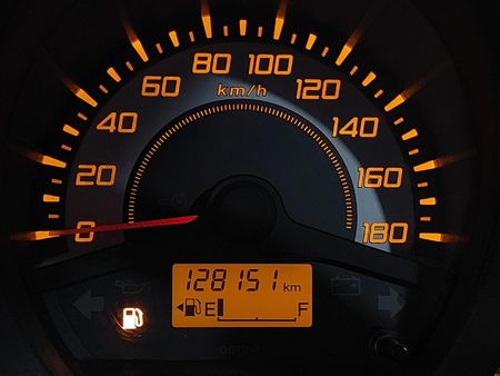 2014-Honda-Brio-12-Comfort-Auto_4