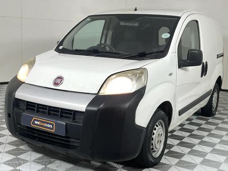 2015-Fiat-Fiorino-14-Panel-Van_0