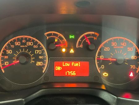 2015-Fiat-Fiorino-14-Panel-Van_1