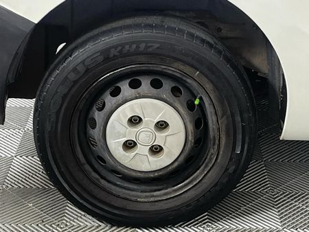 2015-Fiat-Fiorino-14-Panel-Van_5