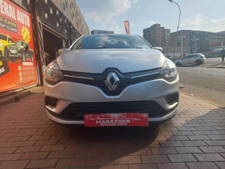 2018-Renault-Clio-IV-900T-Authentique-5-dr-66kW_1