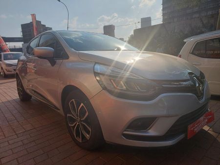 2018-Renault-Clio-IV-900T-Authentique-5-dr-66kW_2