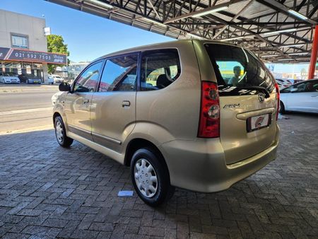 2010-Toyota-Avanza-15-SX_4