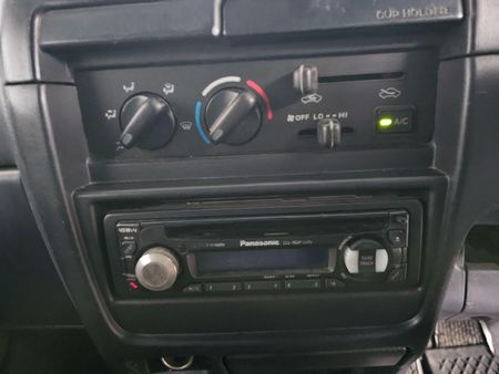 2004-Toyota-Hilux-30-KZ-TE-Raider-Raised-Body-Single-Cab_7