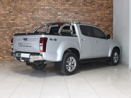 2021-Isuzu-D-Max-300-LX-4x4-Auto-Double-Cab_2