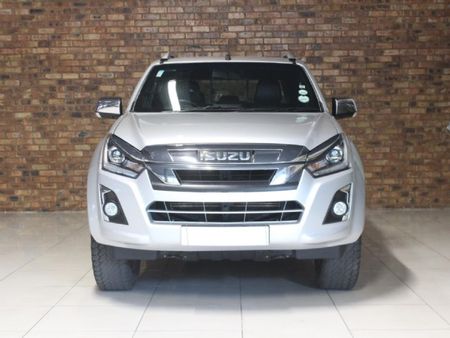 2021-Isuzu-D-Max-300-LX-4x4-Auto-Double-Cab_4