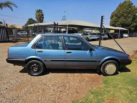 1985-Toyota-Corolla-16-GLX-Auto_7