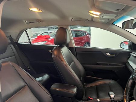 2020-Kia-Rio-14-EX-5-dr-Auto_13