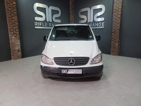 2005-Mercedes-Benz-Vito-115-CDI-CrewBus_1