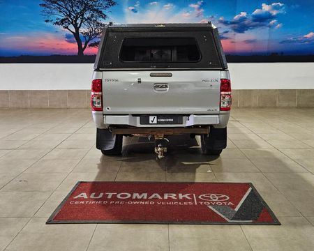 2016-Toyota-Hilux-30-D-4D-Legend-45-4x4-Auto-Double-Cab_4