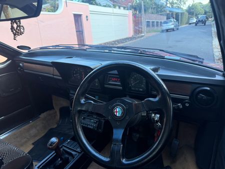 1983-Alfa-Romeo-GTV-V6-25_4