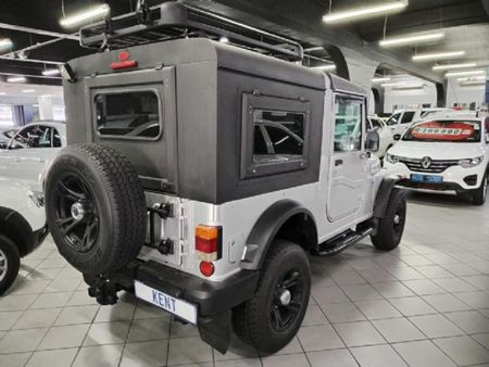 2018-Mahindra-Thar-25-CRDe-4x4-Soft-Top_2