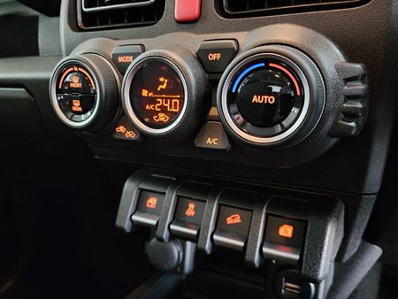 2024-Suzuki-Jimny-15-GLX-AllGrip-5-Door-Auto_16