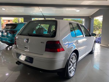 2002-Volkswagen-Golf-4-GTI-18T-Executive_6