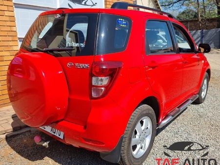 2008-Daihatsu-Terios-4x4_5