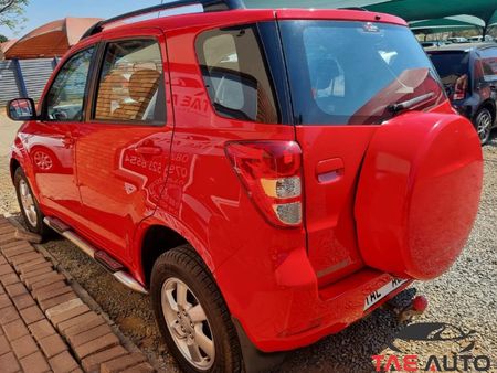 2008-Daihatsu-Terios-4x4_6