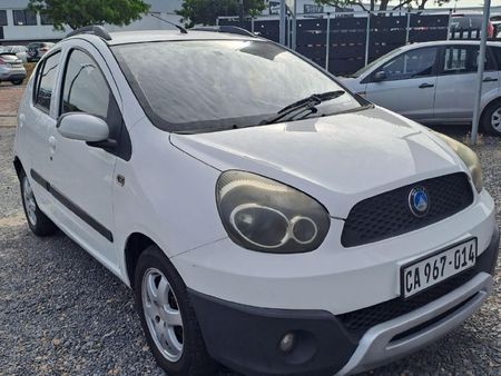 2013-Geely-LC-13-GL-Cross_0