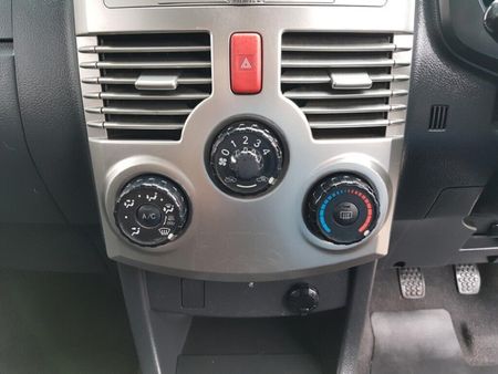2008-Daihatsu-Terios-4x4_13
