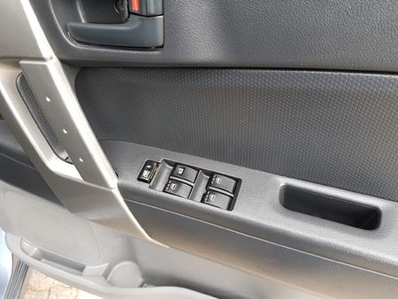 2008-Daihatsu-Terios-4x4_8