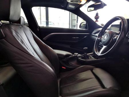 2019-BMW-4-Series-420d-Coupe-M-Sport_5